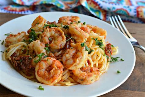 delicious-italian-shrimp-pasta-recipe-my-latina-table image
