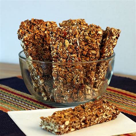 honey-nut-oat-granola-bars-the-yummy-life image