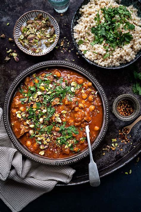 moroccan-lamb-tagine-with-apricots-supergolden image