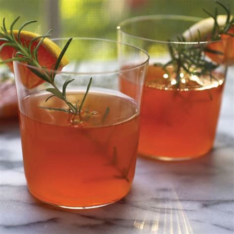 3-bourbon-punches-to-make-for-your-next-party image