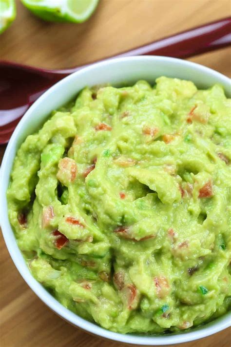 guacamole-recipe-simply-home-cooked image