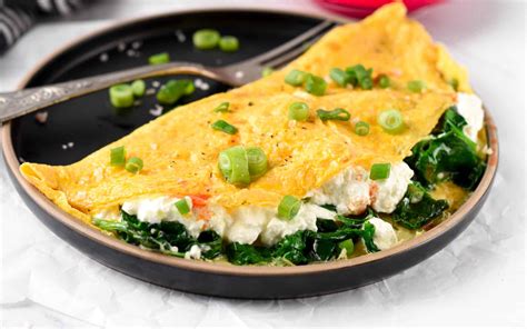 cottage-cheese-omelette-25g-protein-sweet-as-honey image