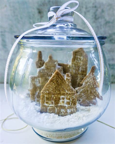 gingerbread-village-snow-globe-familicious image
