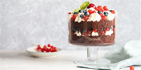 60-best-trifle-recipes-easy-trifle-dessert image