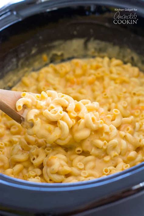 creamy-crockpot-macaroni-and-cheese-amandas image
