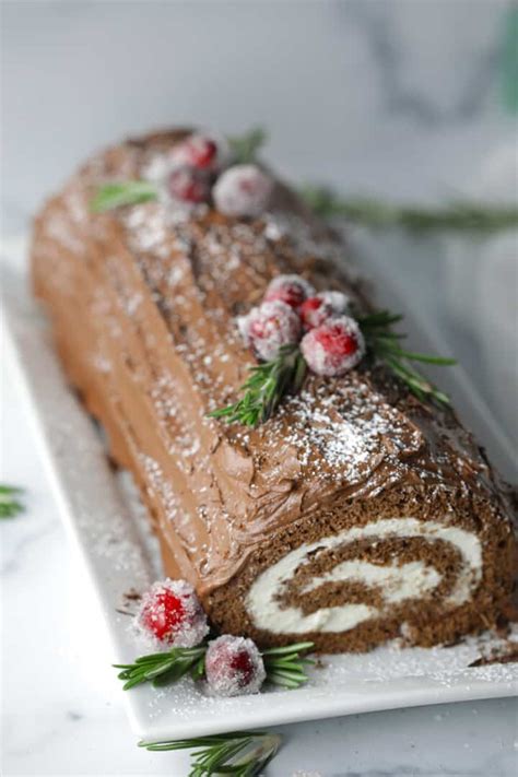 yule-log-cake-bche-de-nol-mom-loves-baking image