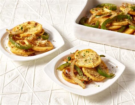 country-fried-potatoes-with-onions-and-green-peppers image