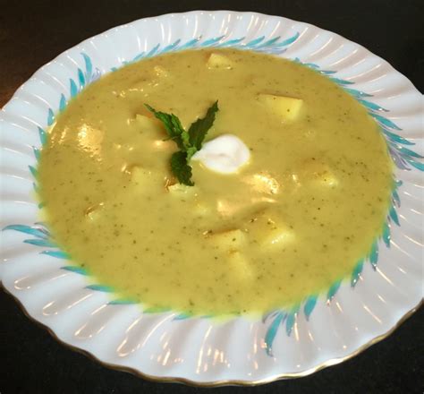 chilled-curried-zucchini-soup-with-apple-garnish image