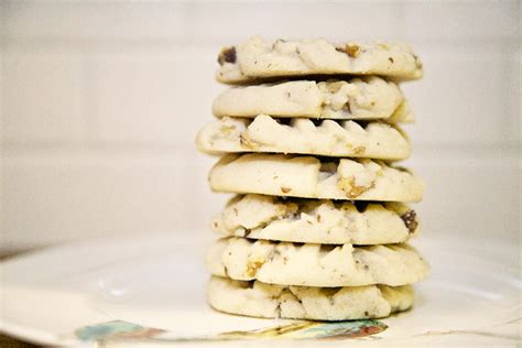 kitchen-full-of-sunshine-divinity-cookies-blogger image