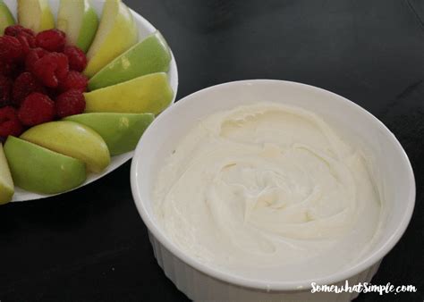 marshmallow-fluff-fruit-dip-from-somewhat-simple image