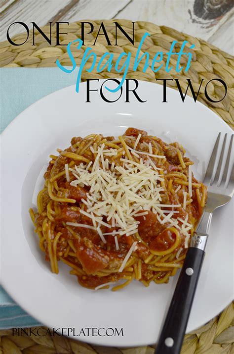 easy-one-pan-spaghetti-for-tworecipe image