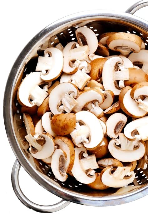 easy-mushroom-gravy-recipe-gimme-some-oven image