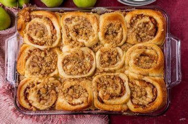 apple-crumble-cinnamon-rolls-recipe-tastes-of-lizzy-t image