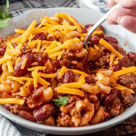 chili-mac-video-the-country-cook image