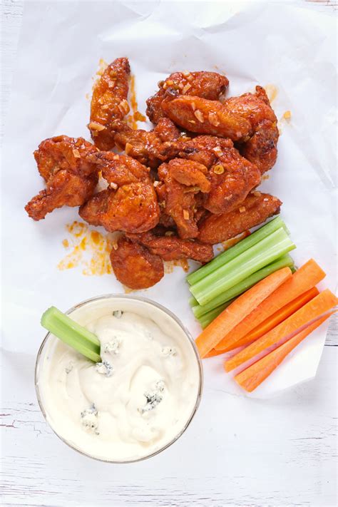 crispy-fried-buffalo-wings-with-blue-cheese-dip-foxy image
