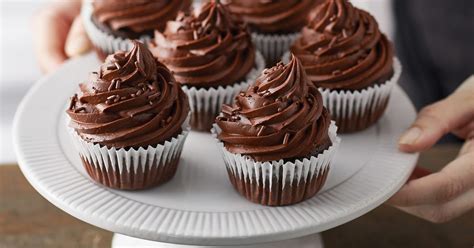 chocolate-spice-cupcakes-with-chocolate image