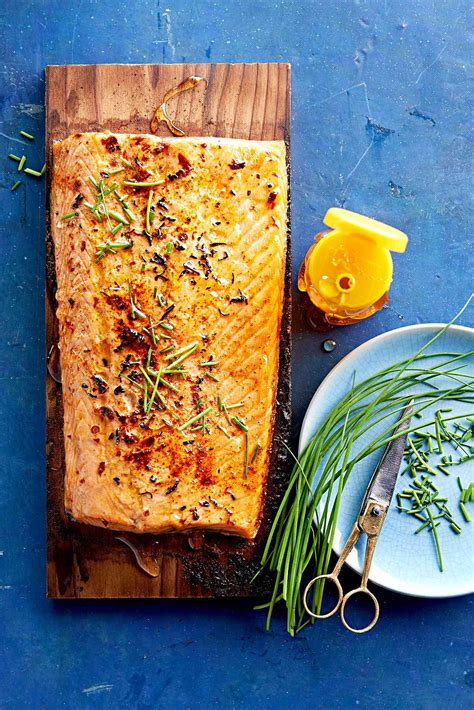 5-steps-for-successfully-grilling-salmon-on-a-cedar-plank image