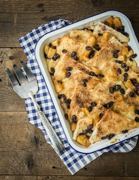 british-apple-bread-and-butter-pudding-annes-kitchen image
