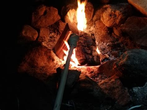 campfire-recipes-delicious-dampers-dartmoor-hiking image