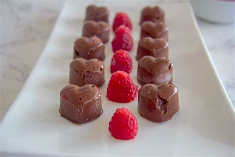 chocolate-raspberry-truffles-divalicious image