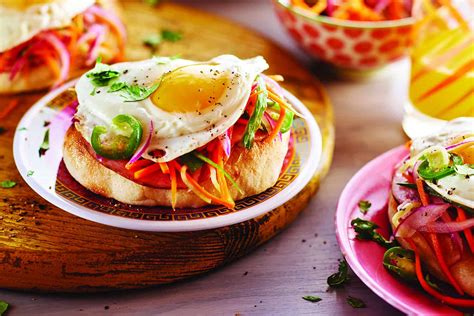 banh-mi-breakfast-bialy-home-trends-magazine image