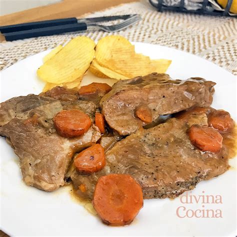 filetes-de-cerdo-guisados-receta-de-divina-cocina image