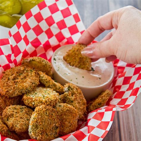 air-fryer-pickles-air-fried-dill-pickle-chips-bake-it-with-love image