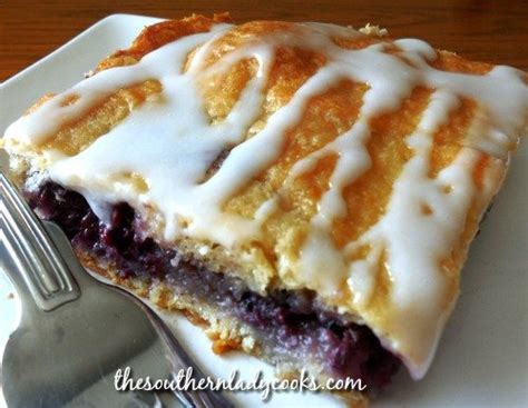 blackberry-crescent-roll-bars-the-southern image