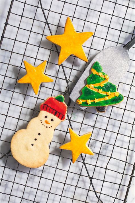 3-no-fail-holiday-cookies-holiday-cookie-cutouts image