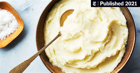 how-to-make-fluffy-flavorful-mashed-potatoes-the image