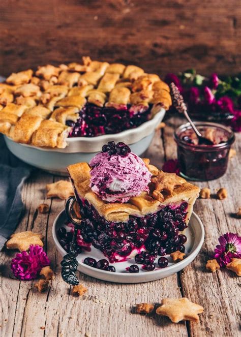 best-blueberry-pie-recipe-vegan-easy-bianca-zapatka image