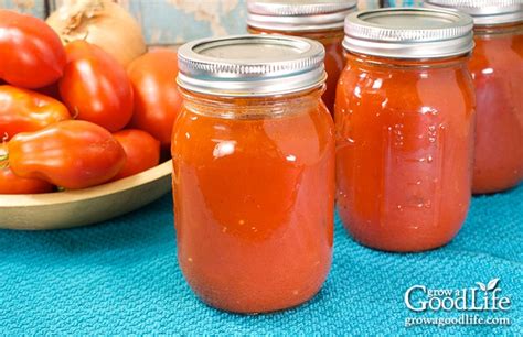 seasoned-tomato-sauce-recipe-for-home-canning image