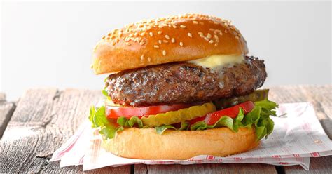 how-to-cook-burgers-on-the-stove-best-pan-fried image