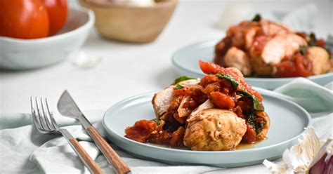 slow-cooker-tomato-balsamic-chicken-slender-kitchen image