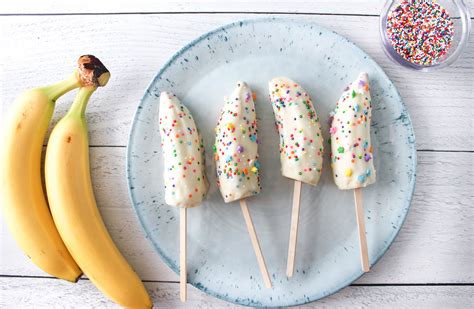 frozen-banana-yogurt-pops-3-ingredients image