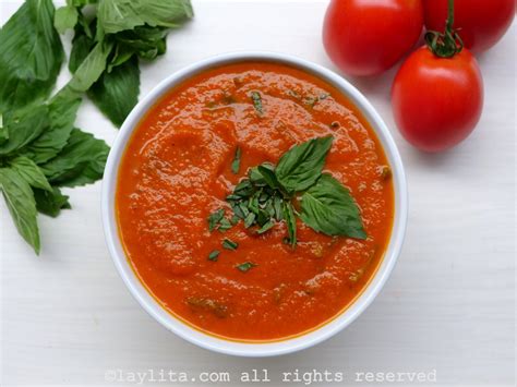 tomato-basil-sauce-laylitas image