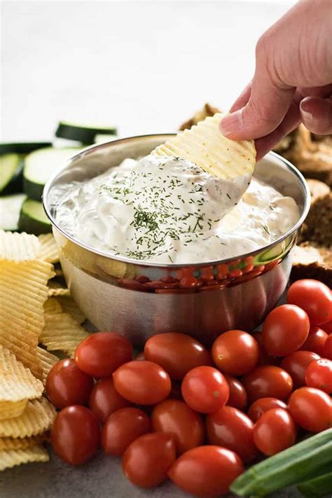easy-dill-dip image