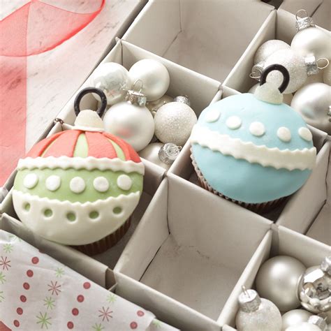 christmas-ornament-cupcakes-better-homes image