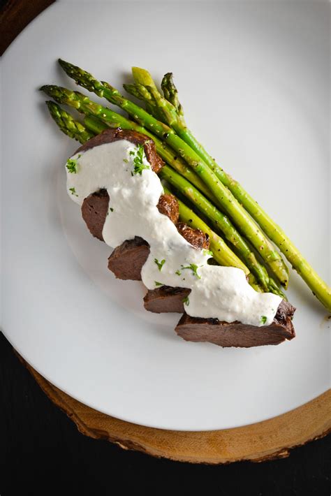 venison-loin-roast-with-horseradish-cream-things-i image