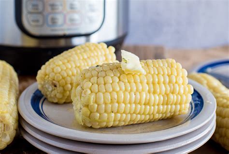 pressure-cooker-instant-pot-corn-on-the-cob image