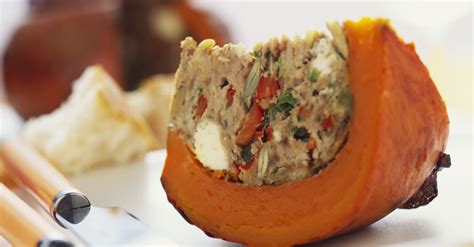 pumpkin-stuffed-with-minced-meat-recipe-eat image