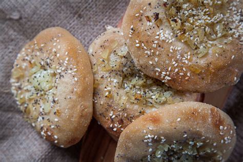 bialy-bialy-recipe-eat-the-love image