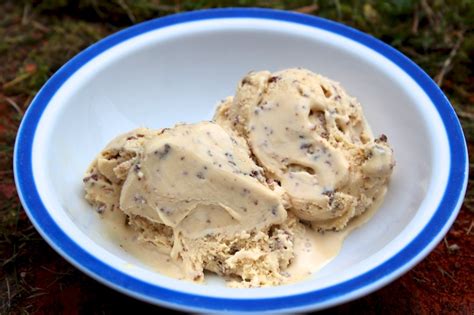 brown-bread-ice-cream image