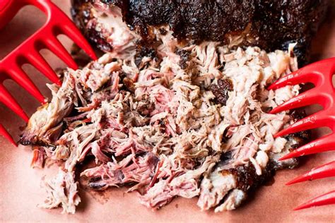 texas-smoked-pulled-pork-house-of-yumm image