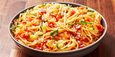 best-pasta-pomodoro-recipe-how-to-make-homemade-pasta image