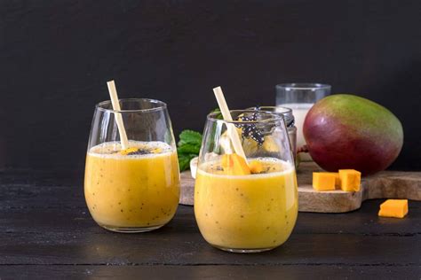 mango-chia-seed-smoothie-i-live-for-greens image
