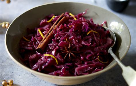 easy-red-cabbage-with-orange-zest-dinner image