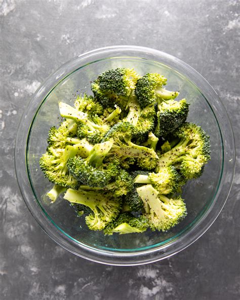 10-minute-crispy-air-fryer-broccoli-gimme-delicious image