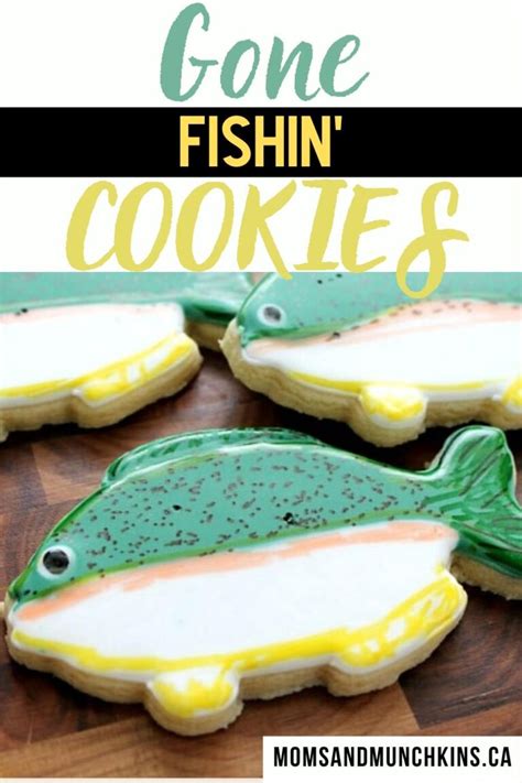 fishing-cookies-tutorial-moms-munchkins image