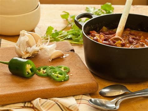 recipe-quick-and-easy-veggie-chili-whole-foods image